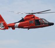 Foto de archivo de un helicóptero de la Guardia Costera.
