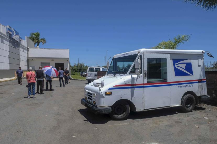 Oficina del Servicio Postal de Estados Unidos en The Outlets 66 en Canóvanas.