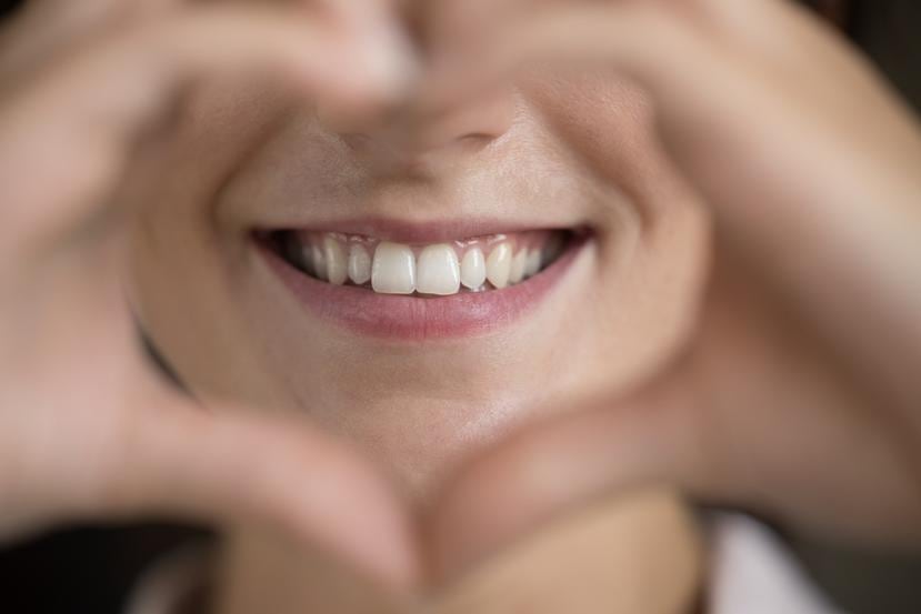 Aunque la sensibilidad de las encías y los dientes puede conducir a problemas graves de salud bucal, ambos son tratables y prevenibles.