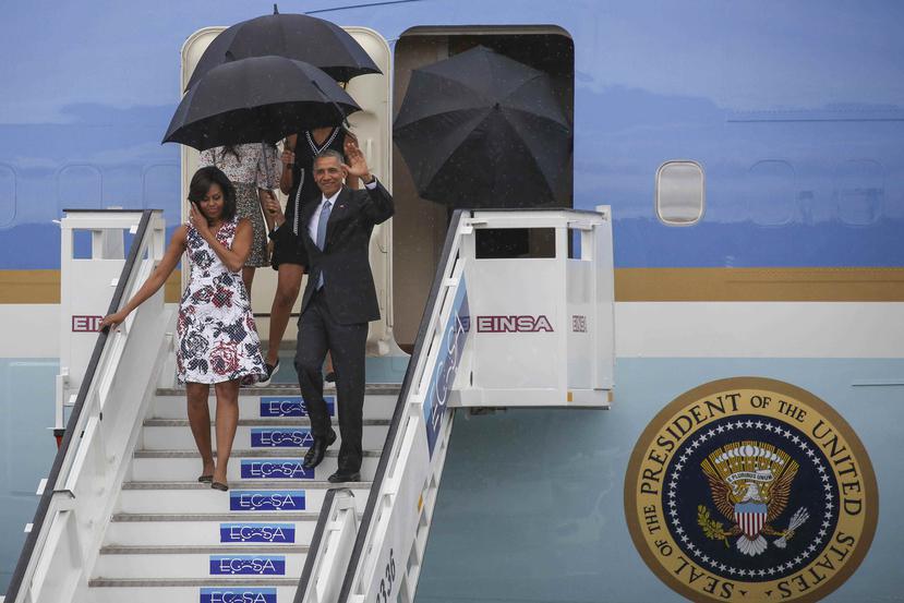 El mandatario estadounidense viajó a Cuba acompañado por su esposa Michelle Obama y sus dos hijas, Malia y Sasha. (Dennis Rivera Pichardo / Especial GFR Media)