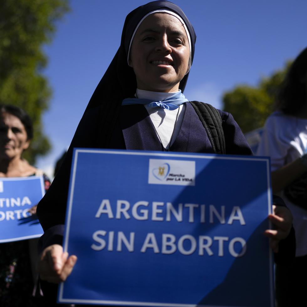El actual presidente argentino ha mostrado en distintas instancias su rechazo contra el aborto e intentos por derogar la ley de interrupción voluntaria del embarazo.