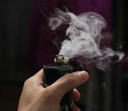 Lo que hace que los cigarrillos electrónicos sean tan dañinos para el corazón y los pulmones es el conjunto desconocido de productos utilizados para formar vapores. (Pixabay)