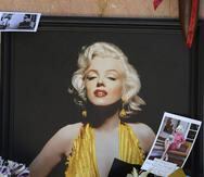 Los restos mortales de Marilyn Monroe están en Westwood, Los Ángeles, donde cada cinco de agosto cientos de fans rinden tributo. 
EFE/MICHAEL NELSON
