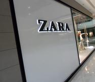 Zara tiene presencia en los centros comerciales Plaza Las Américas y Mall of San Juan, en San Juan, así como en Plaza del Caribe, en Ponce.