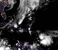 Imagen nocturna del huracán Tammy tomada por el satélite meteorológico GOES-16.