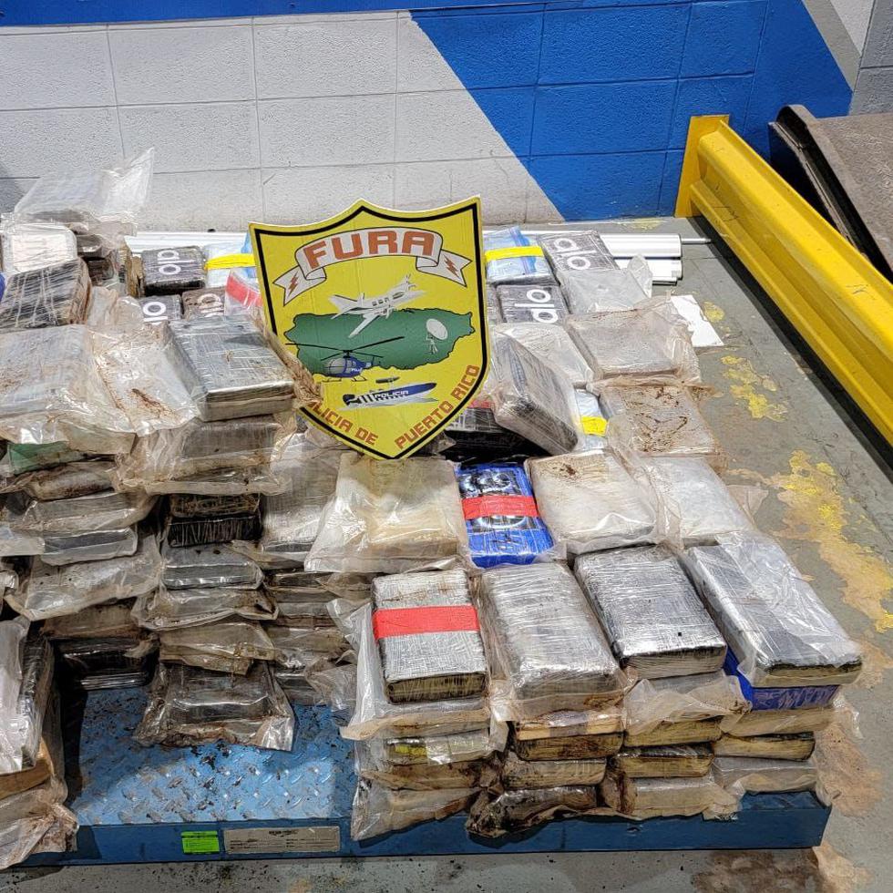 Agentes ocuparon la cantidad de 328 kilos de cocaína, valorados en unos 3 millones de dólares.