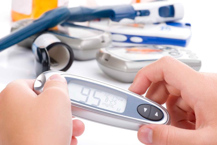 Si tú o algún familiar padecen de diabetes, deben saber que esta es parte de sus vidas y que controlarla es esencial para prevenir las secuelas de peso de esta enfermedad. (Shutterstock)