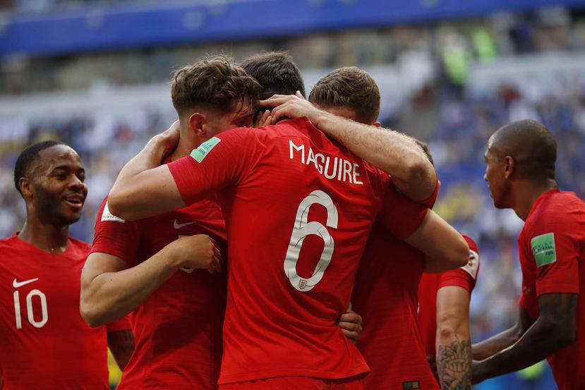 Inglaterra espera por el ganador del partido de esta tarde entre Rusia y Croacia para saber contra quien se enfrentará el próximo miércoles por el pase a la final.  (AP)