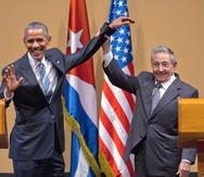 Raúl Castro (der.) afirmó que las relaciones con Estados Unidos no pueden estar condicionadas a cambios políticos o concesiones en la soberanía.