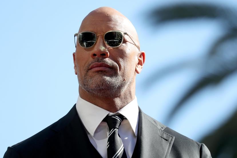 El exluchador de la WWE y protagonista de películas como "San Andreas" (2015) o "Jumanji (2017)" compró la XFL en 2020 y por $15 millones.
