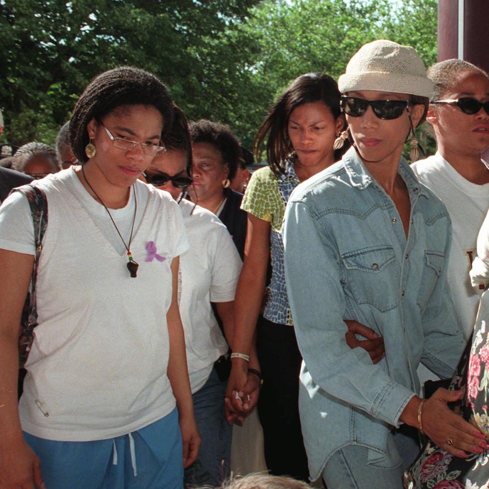Malikah Shabazz, izquierda, en junio de 1997 en Nueva York.