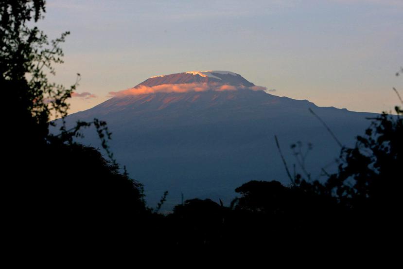 El monte Kilimanjaro en África.
