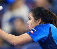 Adriana Díaz no pudo aguantar el empuje de su oponente en el partido de cuartos de final.