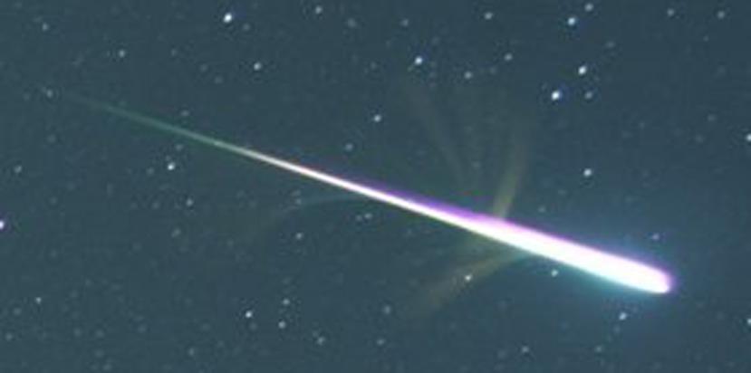 Aunque la mayor actividad de meteoros pudiera ocurrir de martes para miércoles, es probable que varios meteoros sean visibles también tarde en la noche del miércoles, informó la SAC. (Suministrada / NASA)
