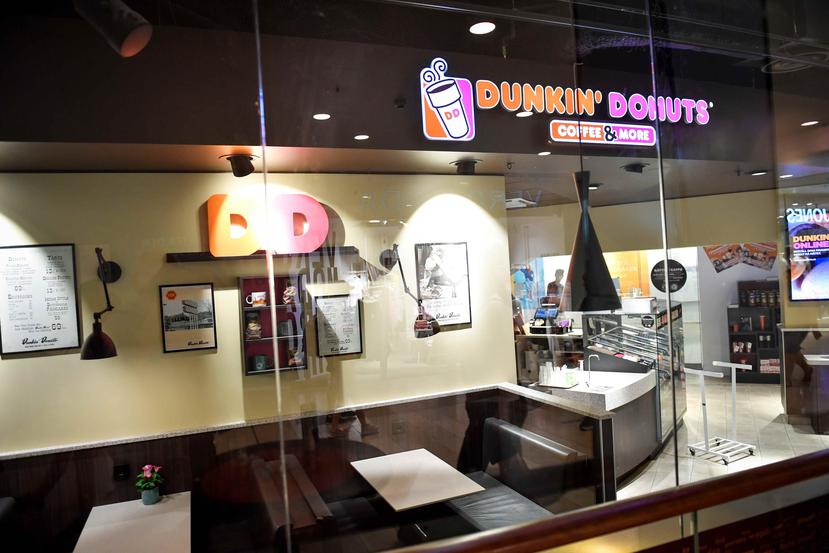 Dunkin Donuts ha mostrado signos de recuperación económica desde que se inició la pandemia y sus ventas han mejorado considerablemente tras reabrir hasta el 90% de sus localizaciones.