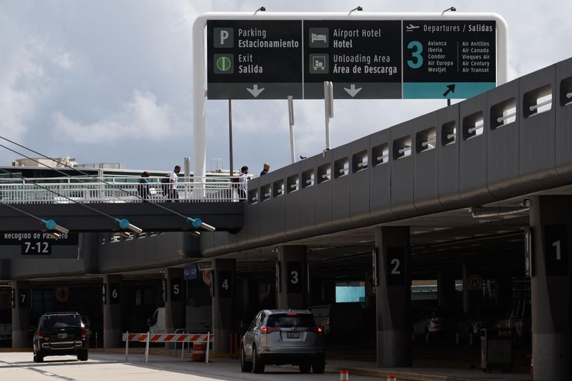 Para hoy, Aerostar esperaba la llegada de unos 5,000 pasajeros a través del aeropuerto internacional Luis Muñoz Marín, en Carolina.