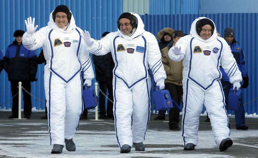 Este es el primer viaje espacial para Tingle y Kanai y será la tercera misión espacial en la EEI para Shkaplerov. (The Associated Press)