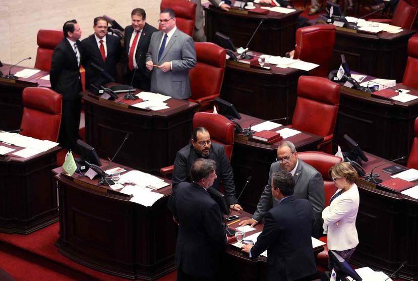 El senador del Partido Independentista Puertorriqueño (PIP), Juan Dalmau, emitió un voto a favor, así como el independiente, José Vargas Vidot. (Archivo/GFR Media)