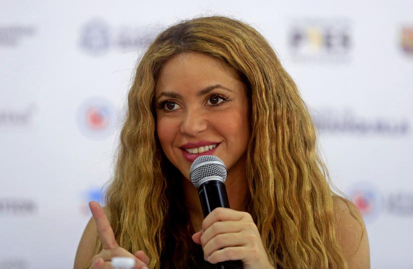 La cantante colombiana Shakira habla durante la inauguración de la Institución Educativa Distrital Nuevo Bosque Pies Descalzos, hoy, en Barranquilla (Colombia). EFE/Ricardo Maldonado Rozo
