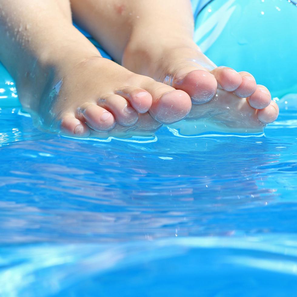Los administradores de instalaciones recreativas con piscinas deben seguir las recomendaciones de mantenimiento de agua.