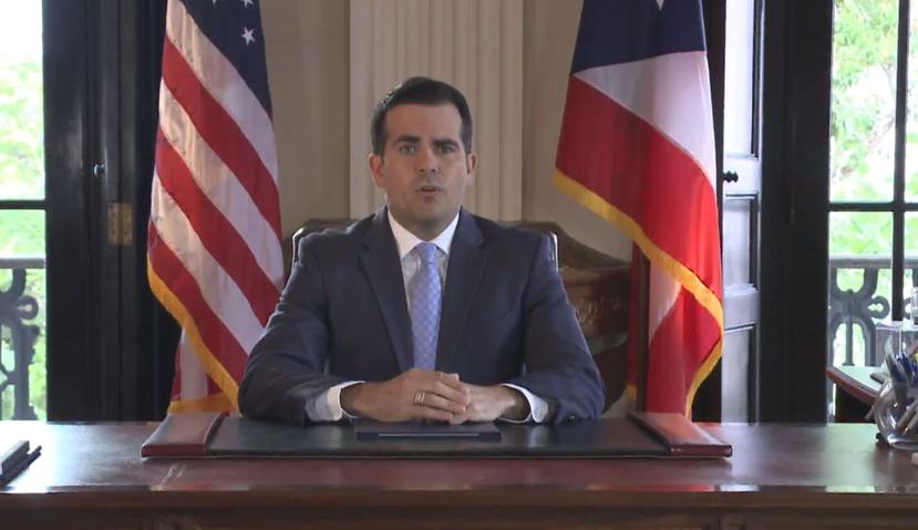 Rosselló gave the speech from his office in La Fortaleza. (Capture / WIPR)