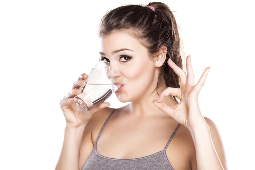 Según los científicos, la sugerencia común de que deberíamos beber ocho vasos o dos litros de agua por día no está respaldada por pruebas objetivas.