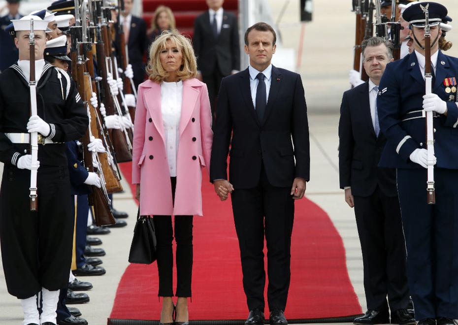 Los impresionantes tacones de Louis Vuitton que se ha puesto Brigitte  Macron en el G7