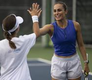 Mónica Puig durante unas clínicas de tenis en el Riviera Tennis Center, de Bayamón.