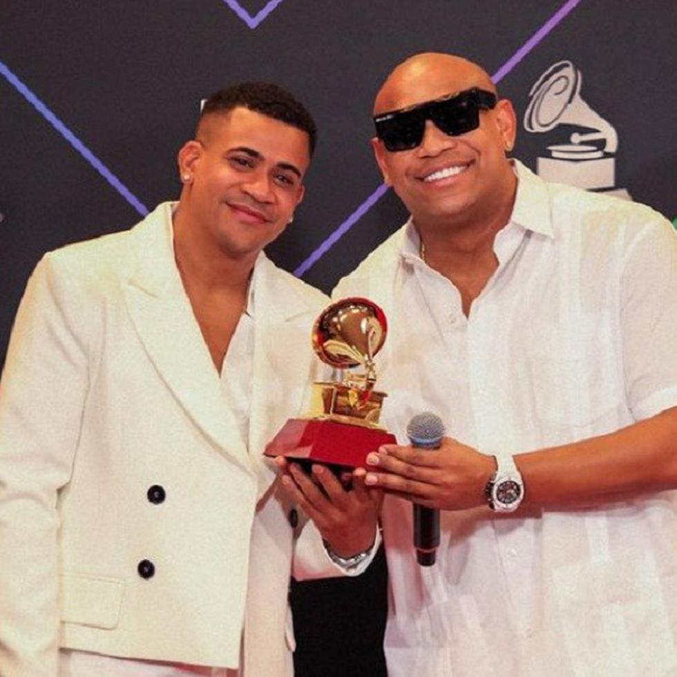 El dúo de compositores Gente de Zona celebrarn haber ganado dos Grammy Latino con la canción "Patria y Vida", junto a Yotuel Romero, exintegrante de Orishas, Descemer Bueno, Maykel Osorbo y El Funky.