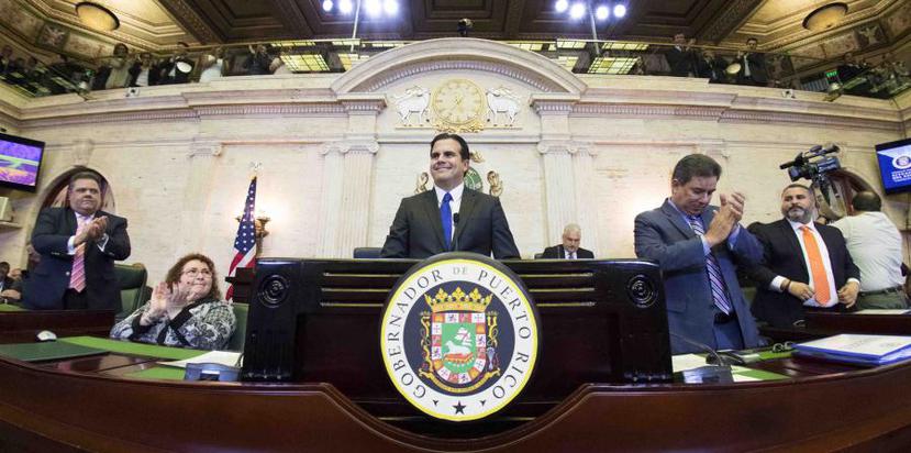 Governor Ricardo Rosselló Nevares yesterday assured that his fiscal plan meets the revenue and savings objectives required by the Oversight Board (OB).