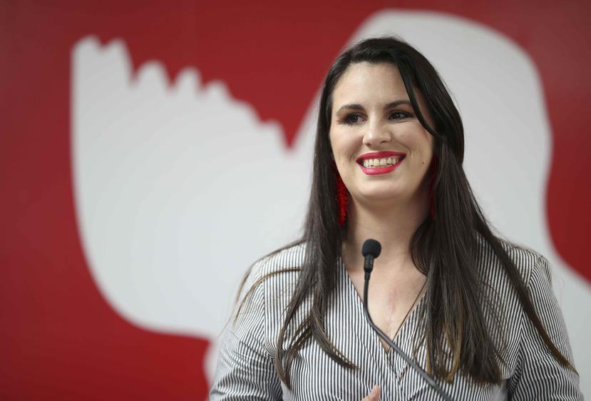 La activista social y comunitaria Ada Álvarez Conde reveló que en su deseo de ser parte de la clase política, no han faltado comentarios excluyentes, machistas y sexistas.