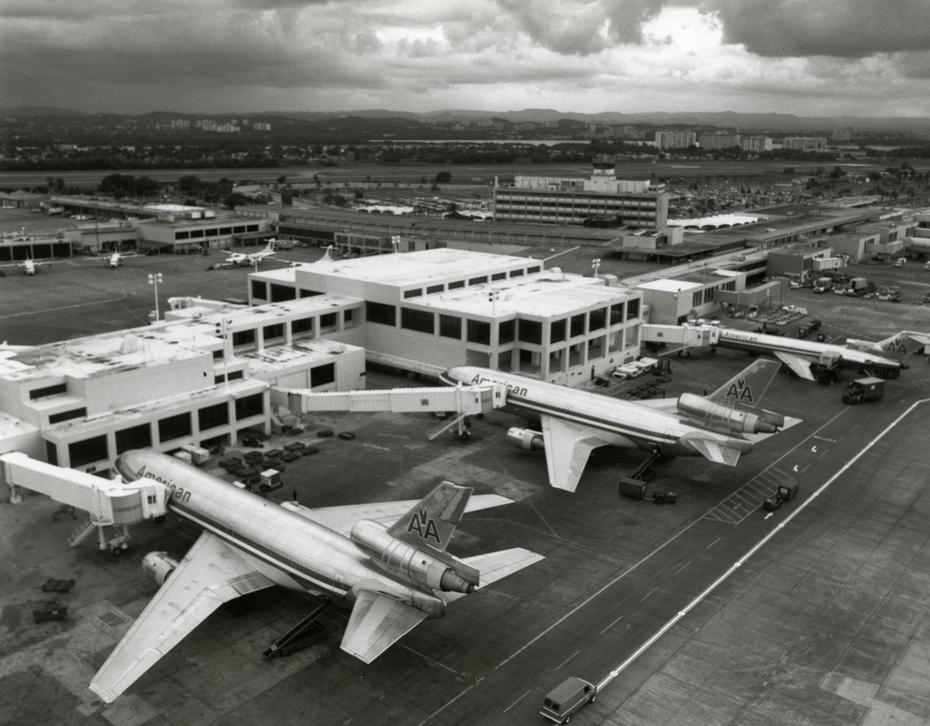 Terminal de American Airlines, en el aeropuerto Luis Muñoz Marín, en 1987.