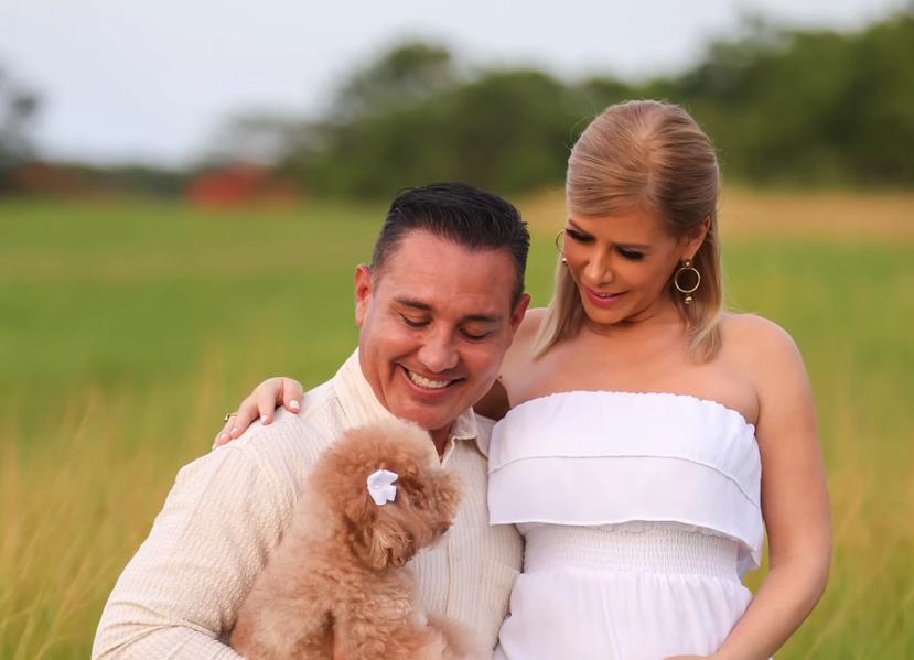 Los telereporteros Walter Soto León y Sugey Lamela se casaron en 2019.