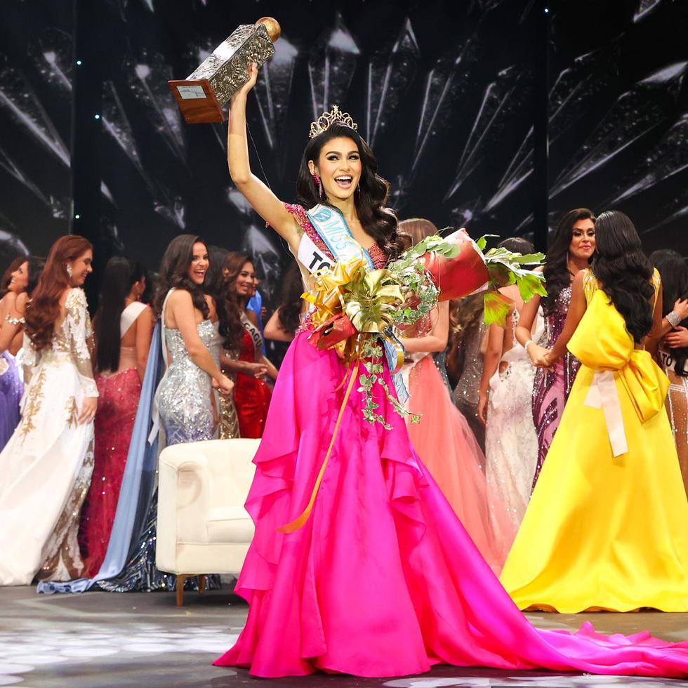 Elena Rivera se corona como la Miss Mundo de Puerto Rico 2022.