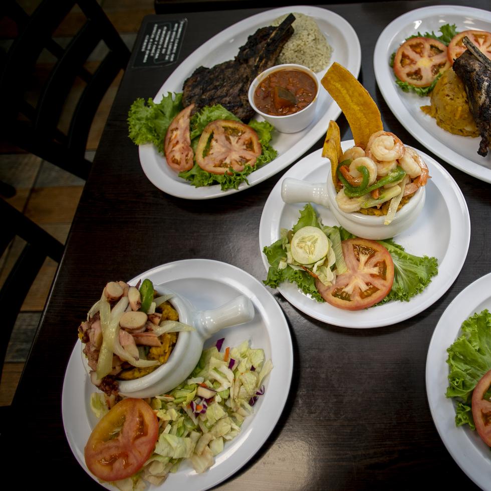 The Black Steakhouse & Pizza, reconocido en Lajas, se caracteriza por sus ricos platos y por sus especiales de almuerzo.