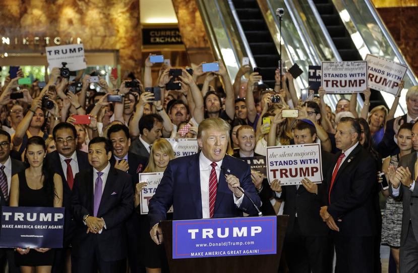 En esta imagen del jueves 3 de septiembre de 2015 se ve al candidato presidencial republicano Donald Trump durante una conferencia de prensa en Nueva York.