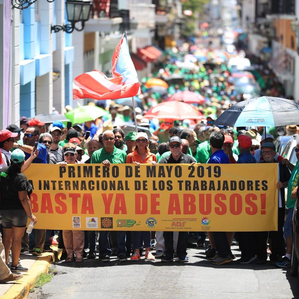 Foto de archivo de una marcha hacia la Fortaleza en el Día Internacional de los Trabajadores.