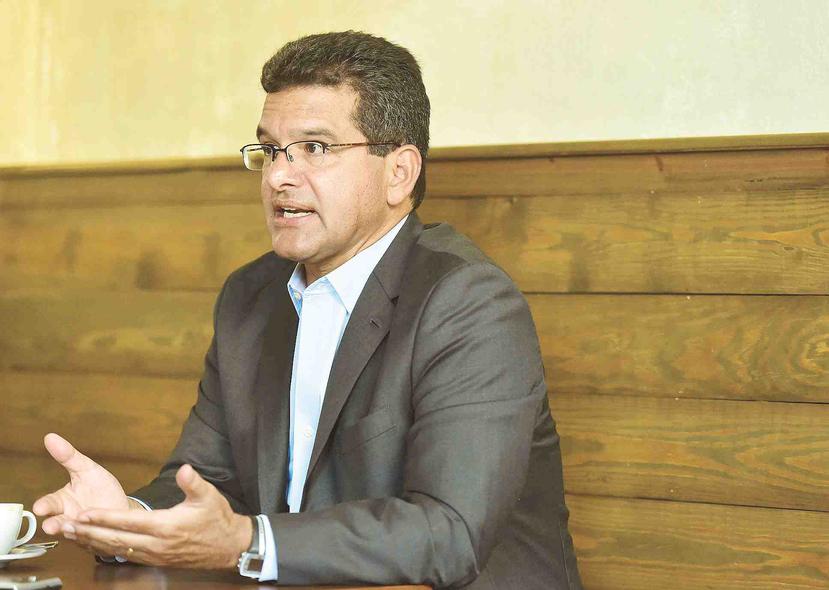 El precandidato a gobernador del PNP, Pedro Pierluisi, planteó que espera que García Padilla aproveche para desistir de poner en vigor el IVA, que comenzaría en abril.
