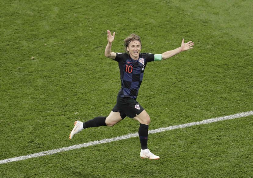 El croata Luka Modric festeja su gol contra Argentina el 21 de junio en Nizhny Nóvgorod, Rusia, en la fase inicial de la Copa Mundial. (AP)