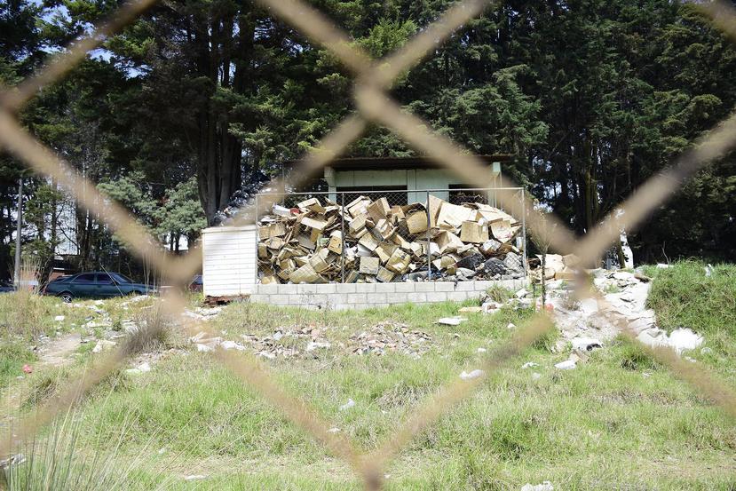 Continúan las investigaciones para establecer quiénes lanzaron los restos y demás desperdicios en el parque, un área protegida. (EFE/Archivo)