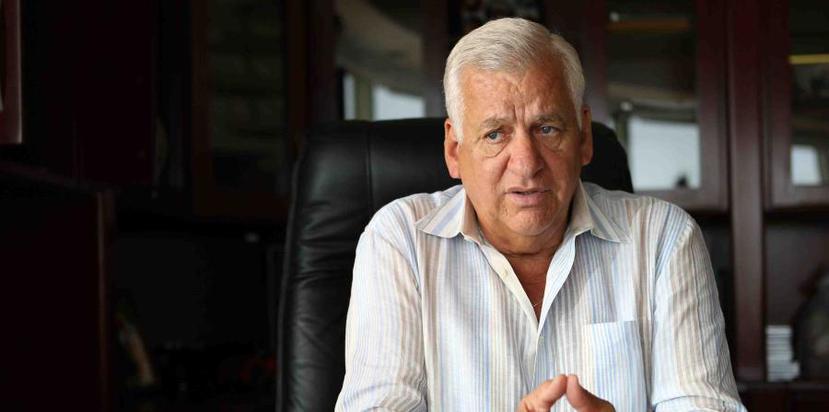 Con su renuncia, el alcalde, que tenía 24 años al frente del municipio de Guaynabo, pone fin a la pesquisa en curso de la Unidad de Procesamiento Administrativo Disciplinario (UPAD) de la OPFEI.