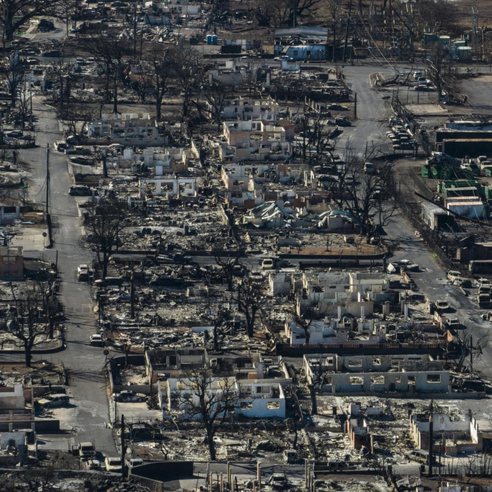 Karen Clark & Company, una empresa de evaluación de desastres y riesgos, calcula que las llamas destruyeron o dañaron más de 2,200 inmuebles.