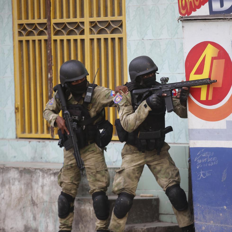 La violencia entre pandillas y policías en Puerto Príncipe cobró fuerza desde finales de febrero.
