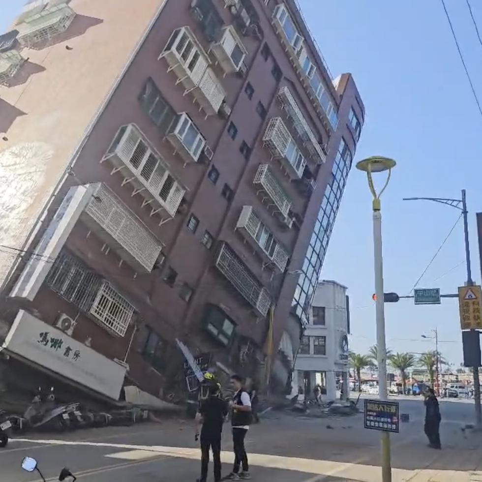 De momento, las autoridades taiwanesas no han ofrecido cifras de muertes o de personas heridas a consecuencia del terremoto.