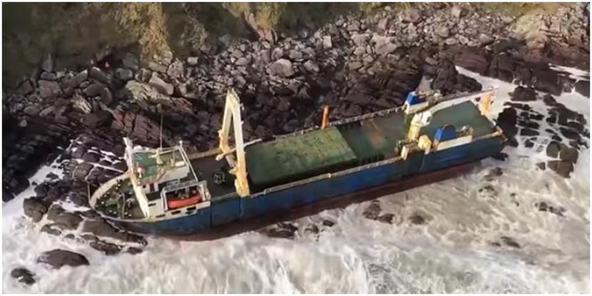 Imágen del barco que permaneció desaparecido por un año. (Irish Coast Guard / Facebook)
