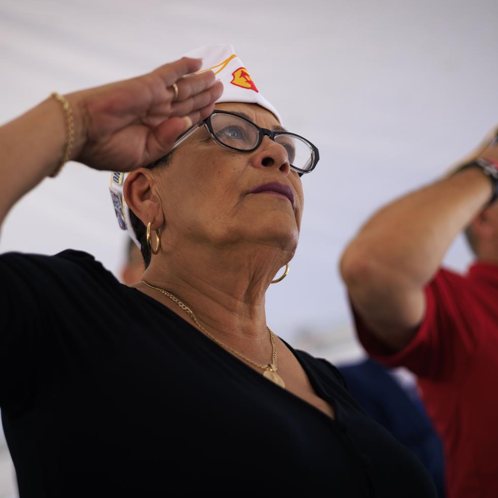 Carmen Rosario, es veterana de la guerra del Golfo, en Arabia Saudita, insistió en que lucharon 10 años en el Congreso de Estados Unidos para adquirir fondos para crear una clínica de salud mental en la isla.