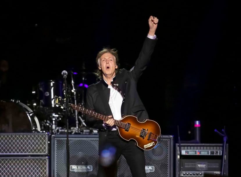 El cantante y compositor Paul McCartney en un concierto en el Prudential Center de Nueva Jersey. (AP)