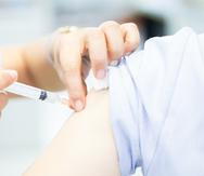 Uno de los estudios analiza la efectividad de una vacuna. (Shutterstock).