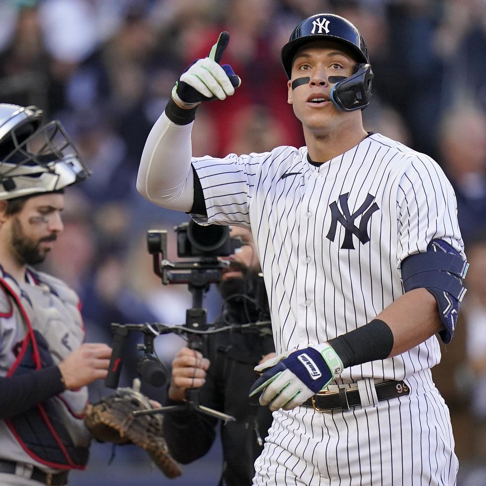 Aaron Judge regresa con los Yankees tras firmar una extensión de nueve años valorada en $360 millones.