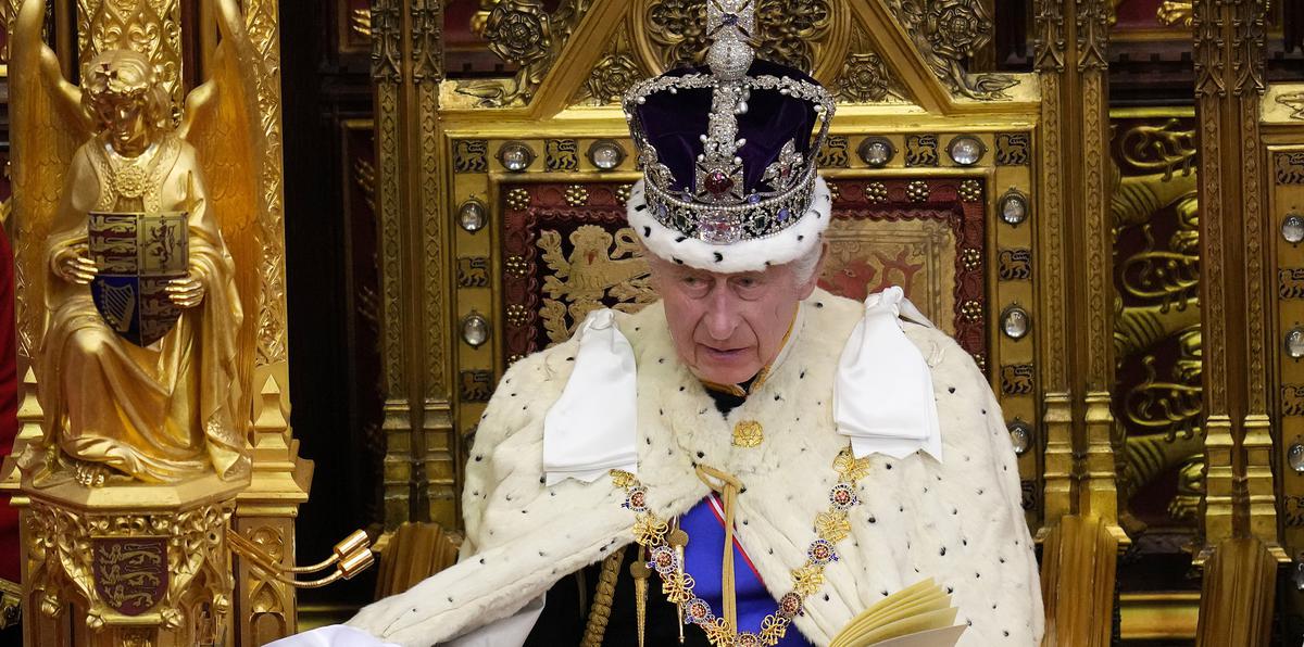 El rey Charles padece de un tipo de cáncer que no ha sido divulgado.